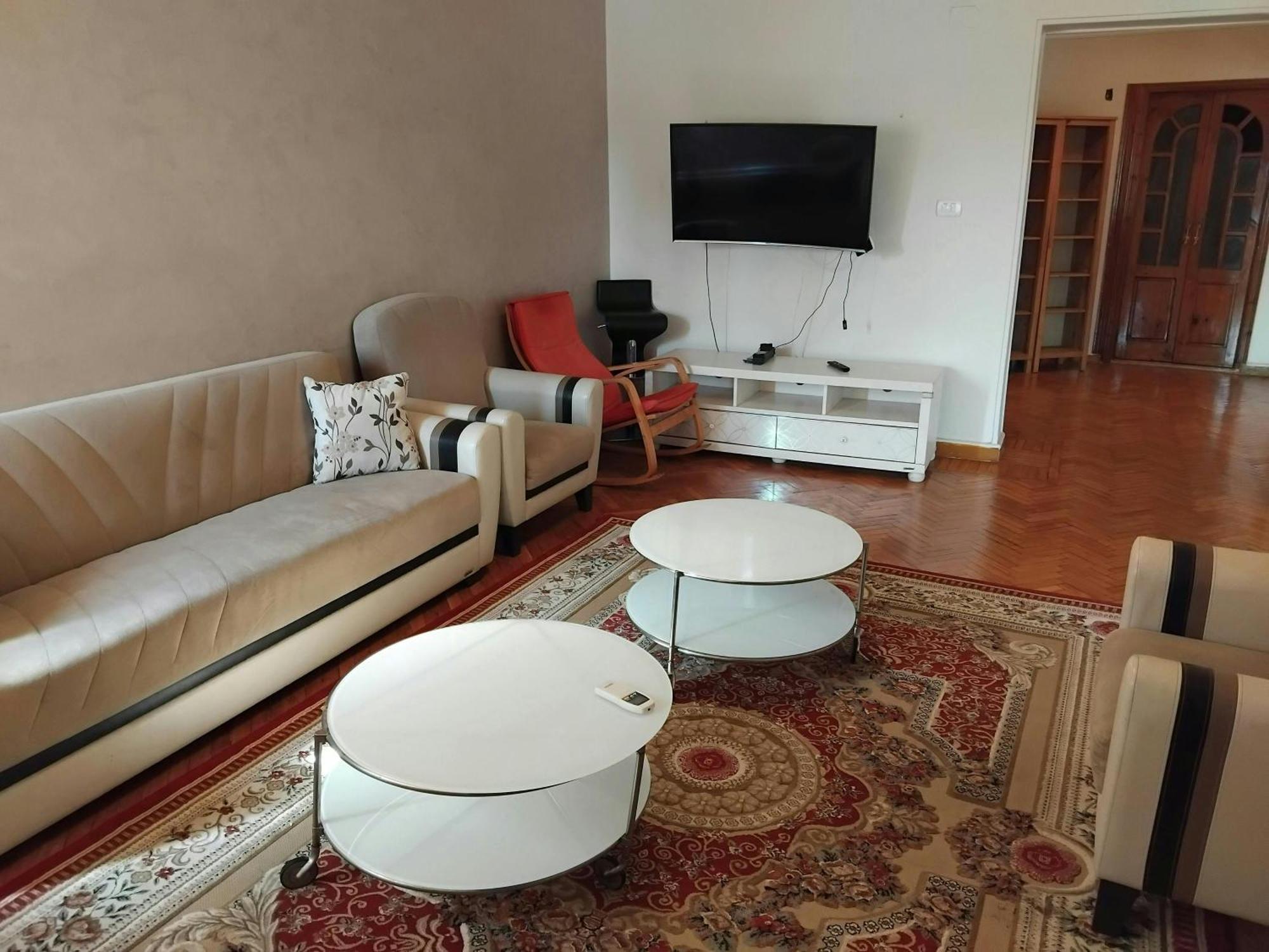 Boho Chic Retreat In The Midst Of Cairo City Life Exterior photo